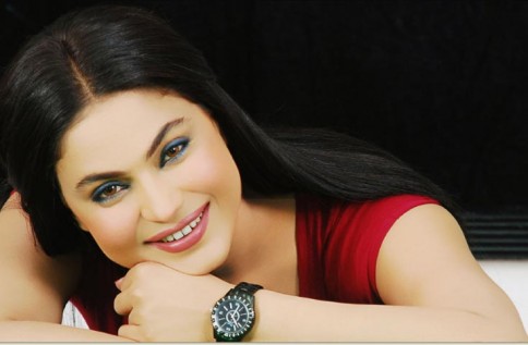 Veena Malik says she got hitched on April Fool's Day!